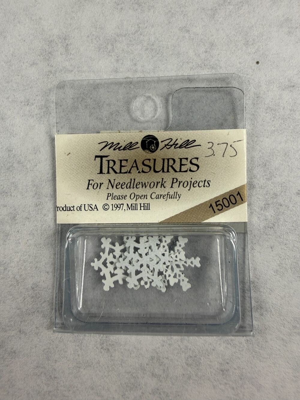 Vintage Mill Hill Treasures 15001 Snowflakes Glass Beads Needlework Craft NOS